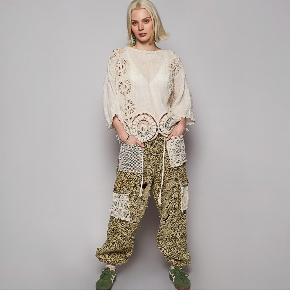 NWT POL Boho Cream with Crochet Lace Top - Picture 8 of 10